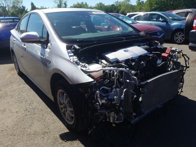 2017 toyota prius prim