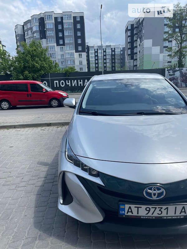 2017 toyota prius