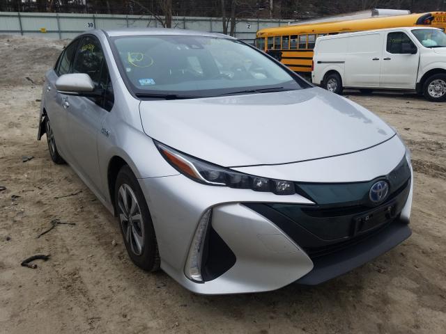 2017 toyota prius prim