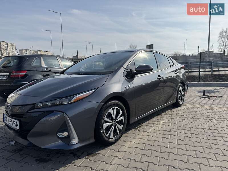 2017 toyota prius