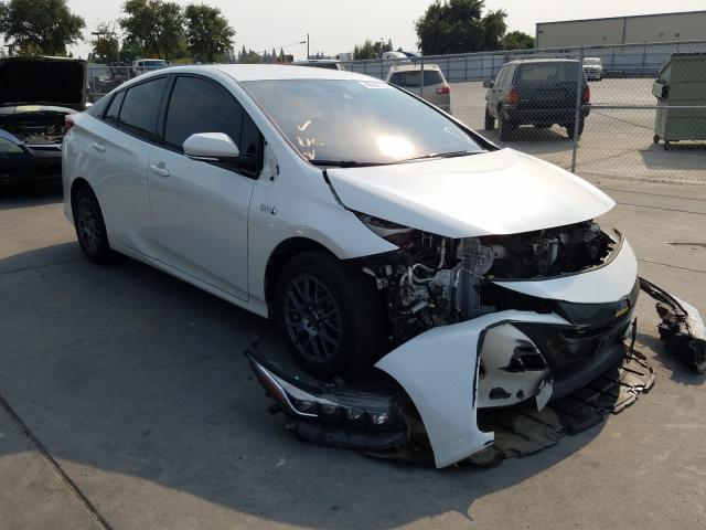 2017 toyota prius prim