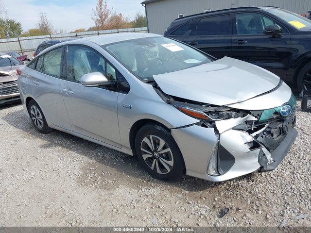 2017 toyota prius prime