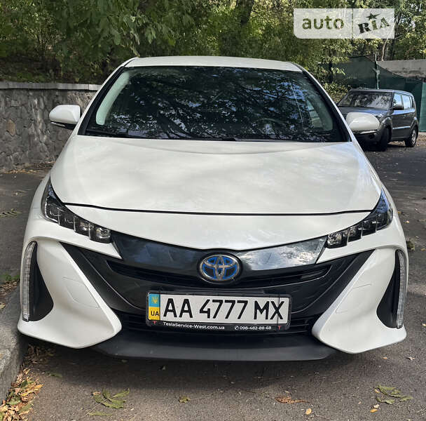 2018 toyota prius