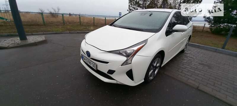 2016 toyota prius
