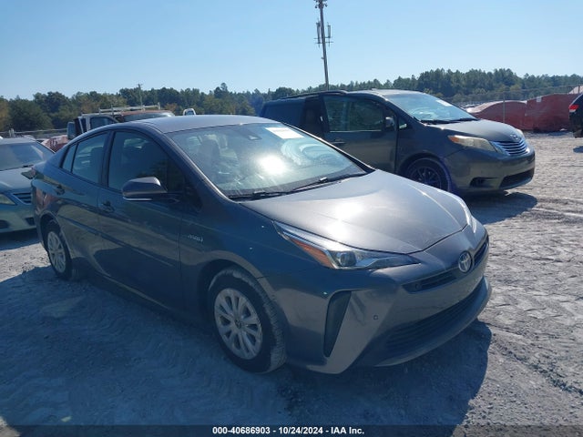 2019 toyota prius