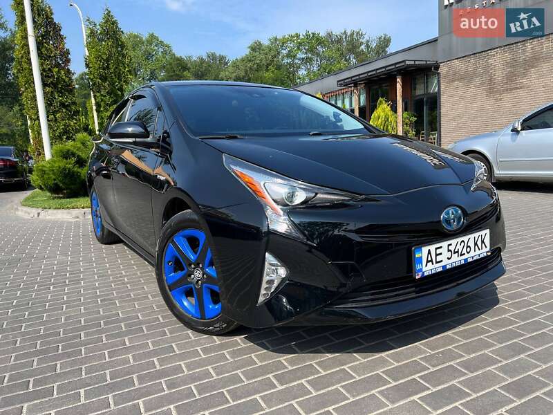 2016 toyota prius