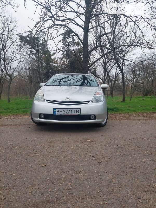 2005 toyota prius