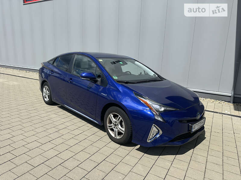 2016 toyota prius