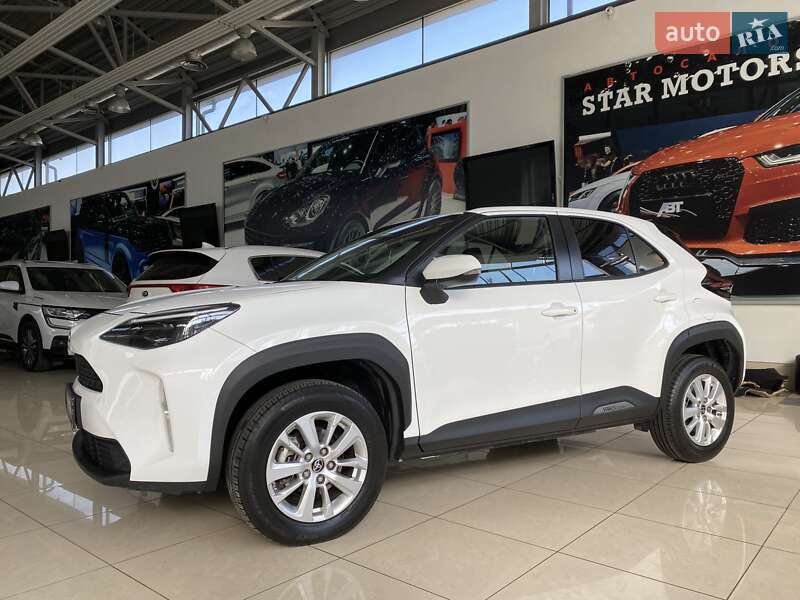 2021 toyota yaris cross