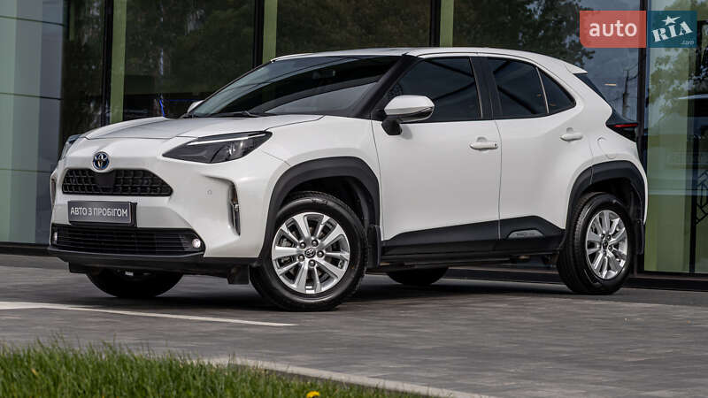 2022 toyota yaris cross