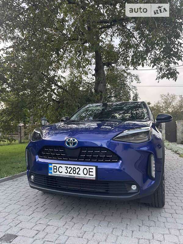 2021 toyota yaris cross
