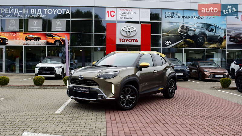 2022 toyota yaris cross