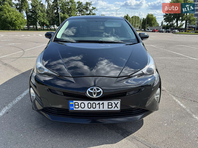 2016 toyota prius