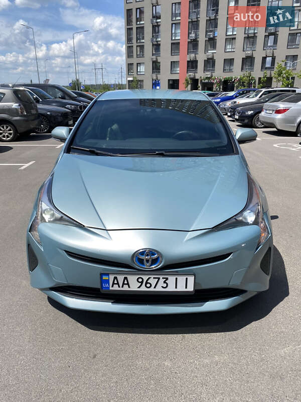 2015 toyota prius
