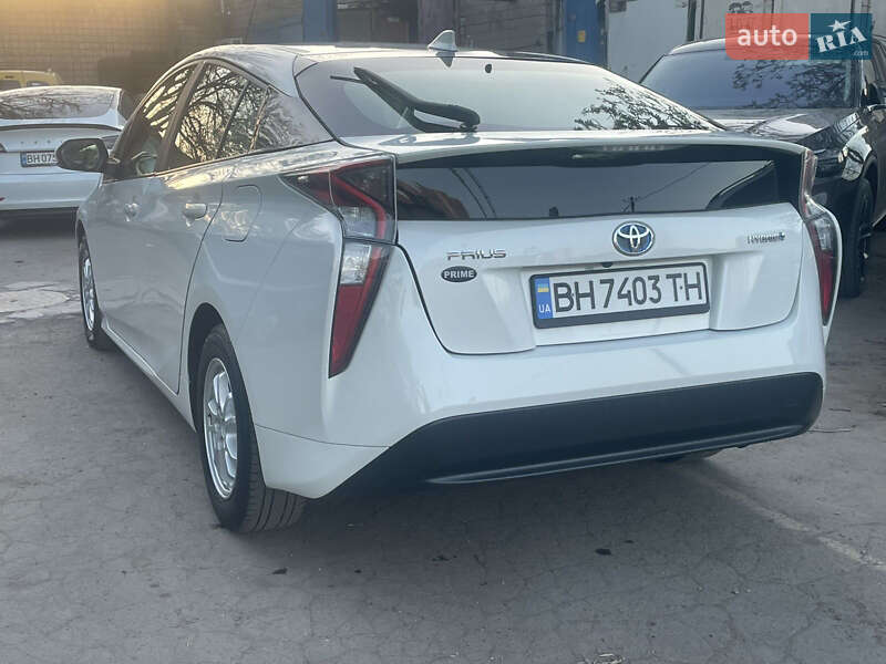 2016 toyota prius