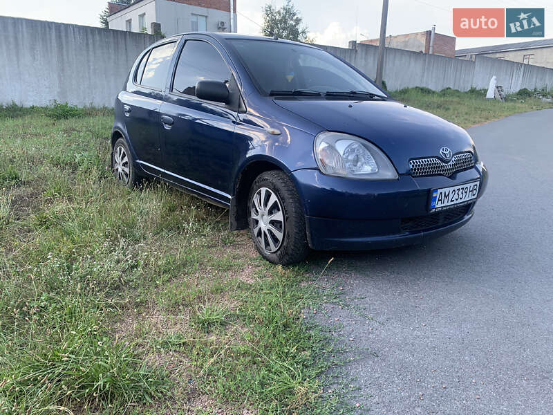 2002 toyota yaris