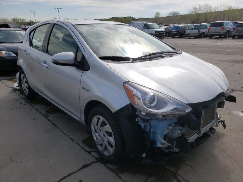 2016 toyota prius c