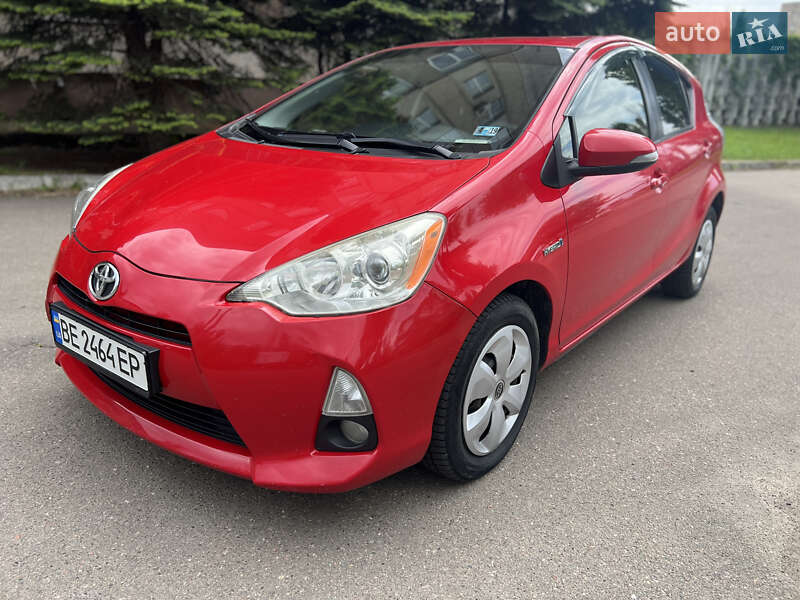 2012 toyota prius c