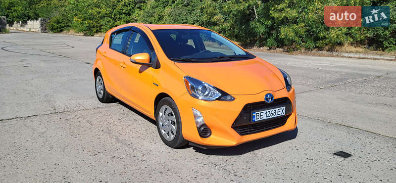 2015 toyota prius c
