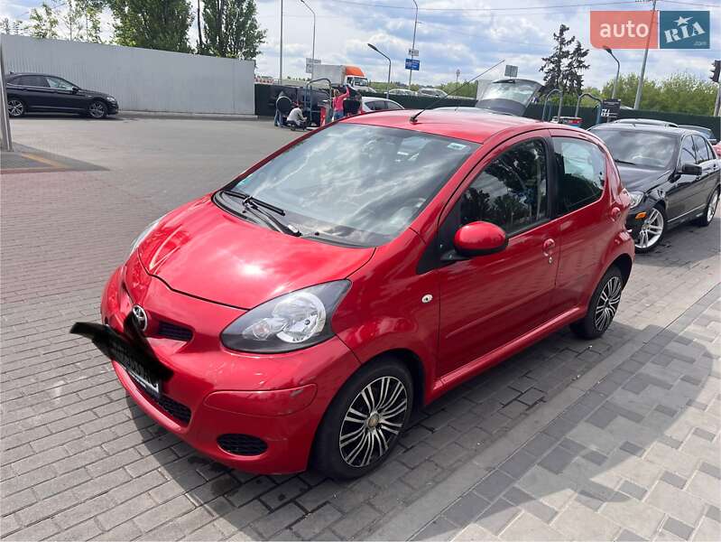 2011 toyota aygo