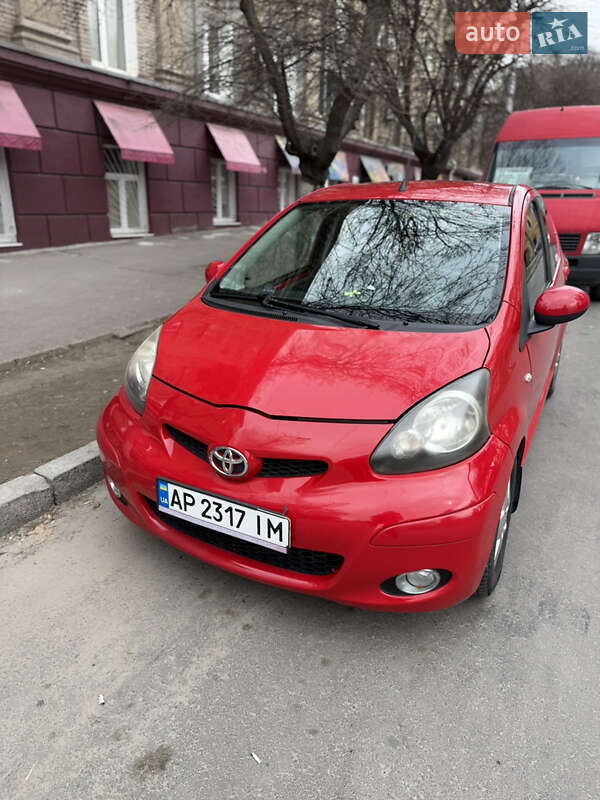 2011 toyota aygo