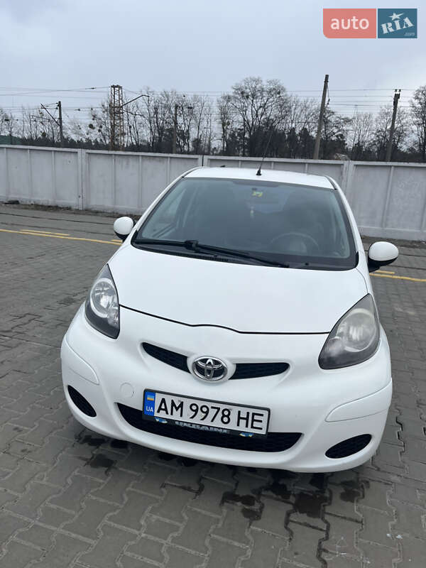 2011 toyota aygo
