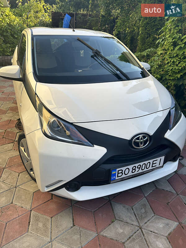 2015 toyota aygo