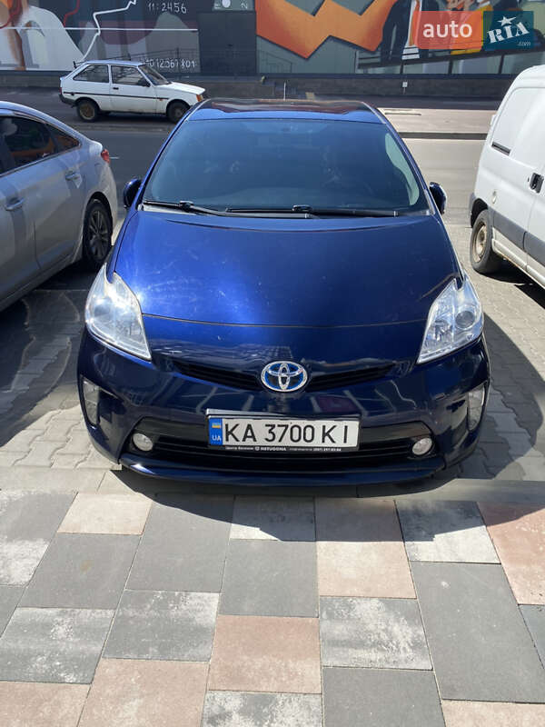 2012 toyota prius