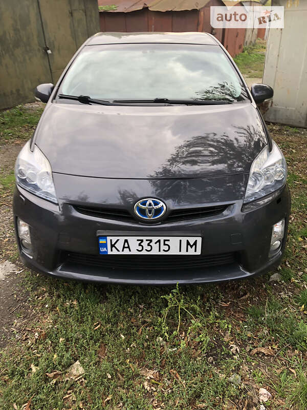 2010 toyota prius