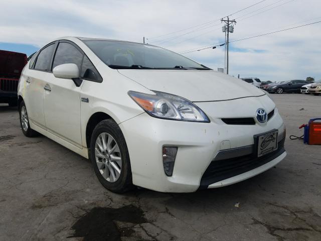 2013 toyota prius plug