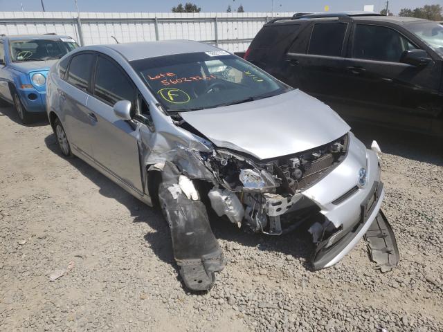 2015 toyota prius plug
