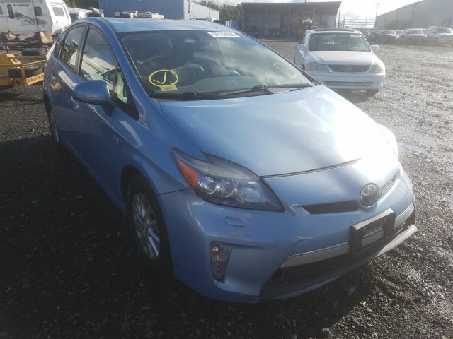 2012 toyota prius plug