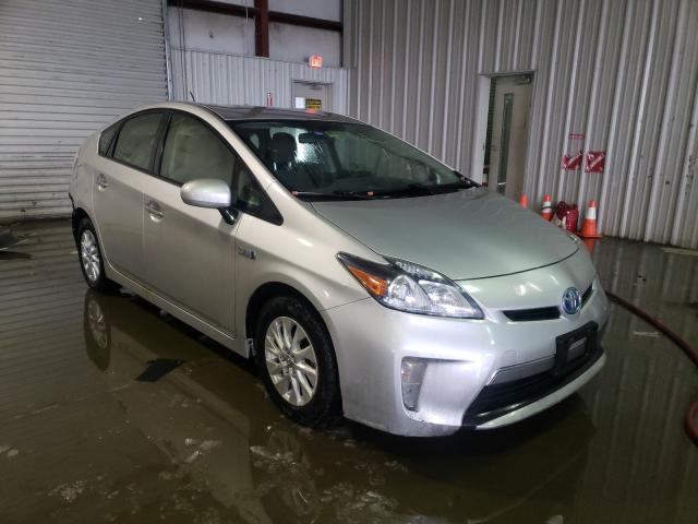 2012 toyota prius plug