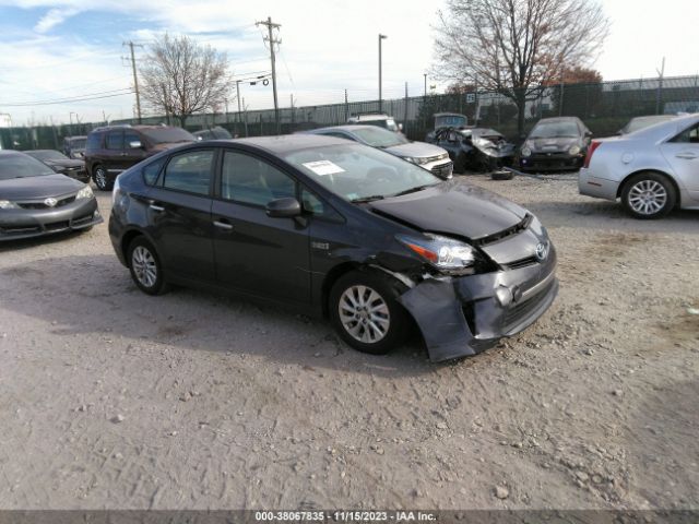 2012 toyota prius plug-in
