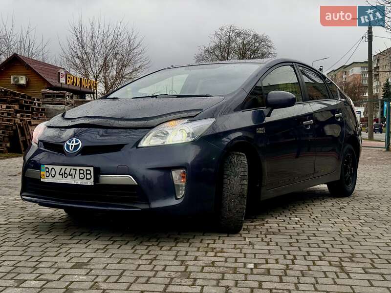 2013 toyota prius
