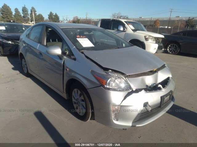 2013 toyota prius plug-in