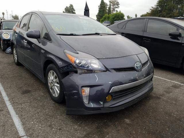 2012 toyota prius plug