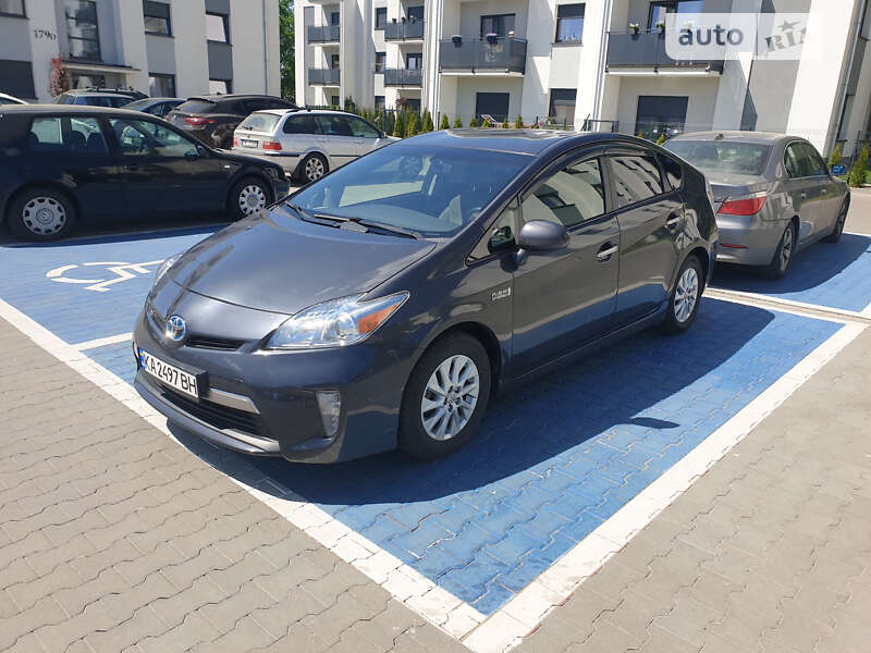 2013 toyota prius