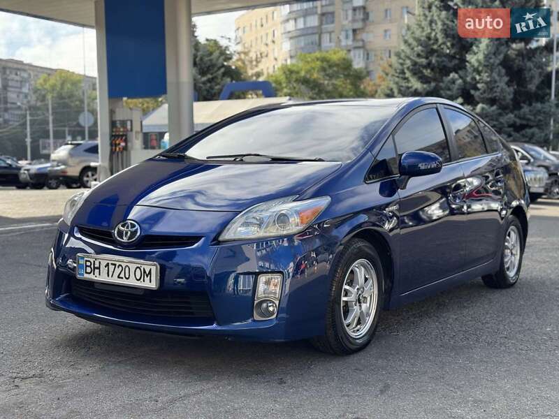 2010 toyota prius