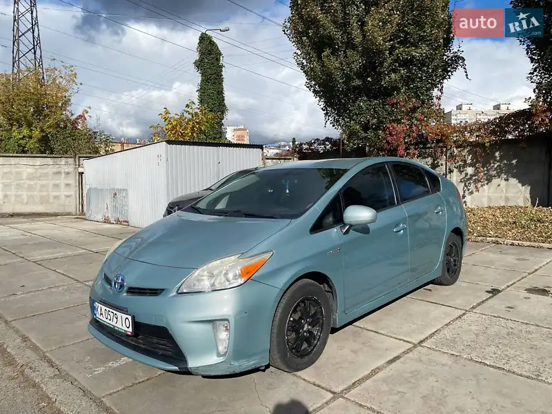 2012 toyota prius
