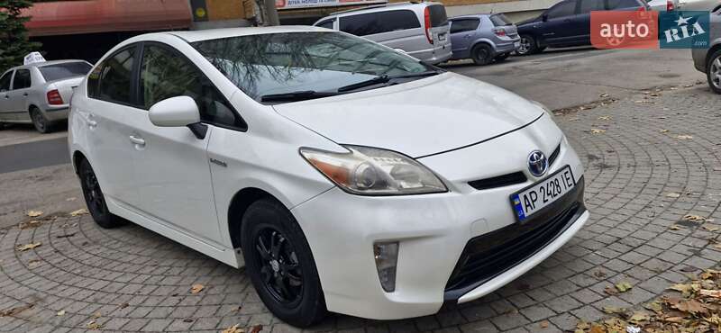 2012 toyota prius