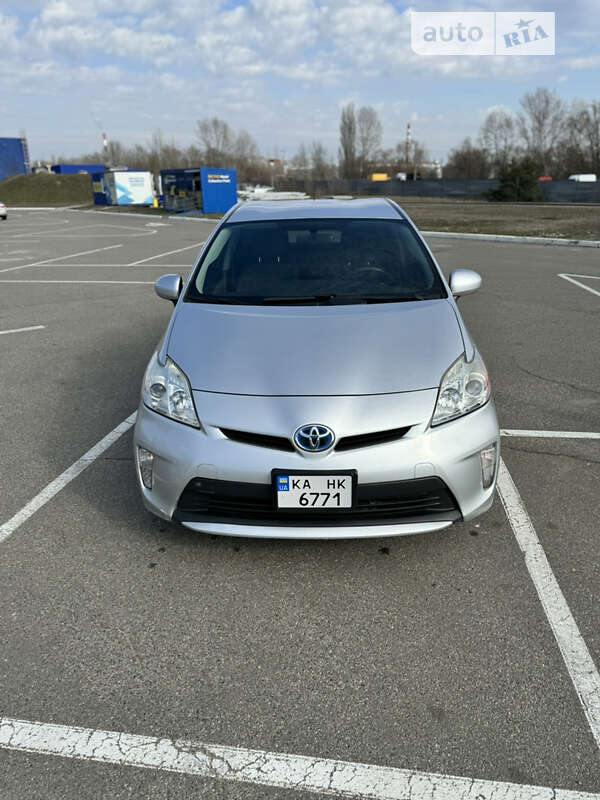 2014 toyota prius