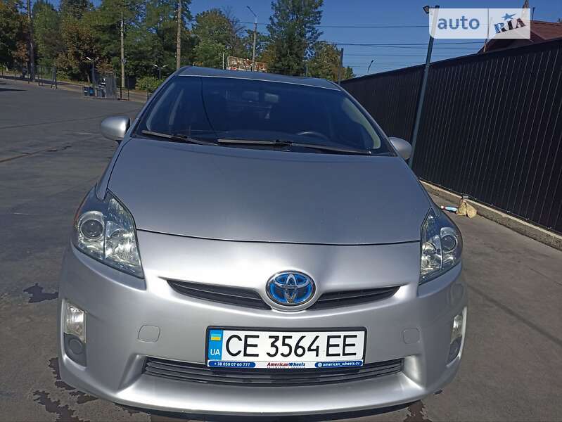 2010 toyota prius