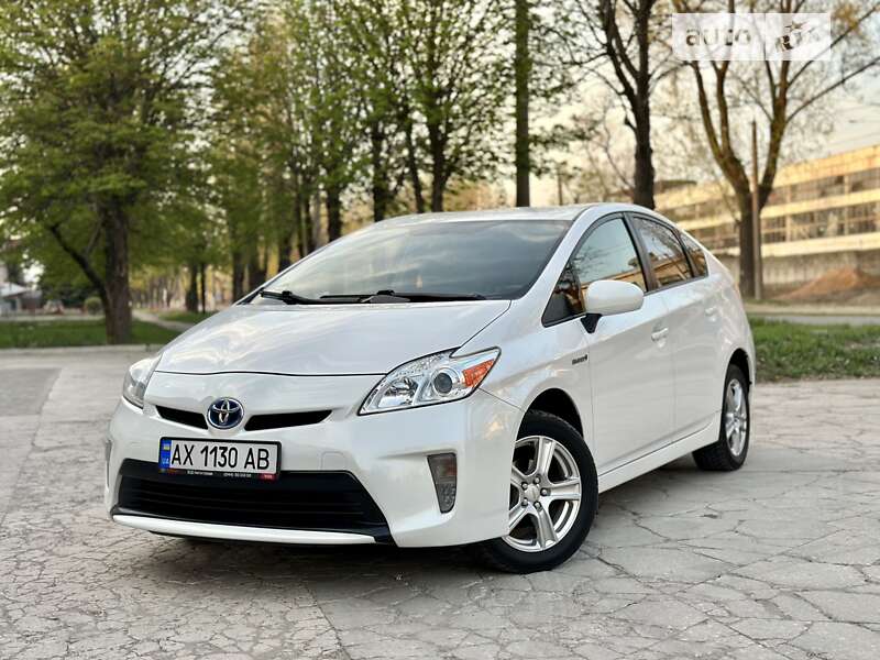 2012 toyota prius