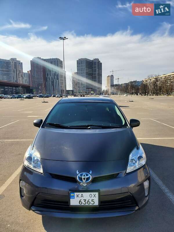 2013 toyota prius