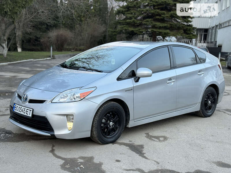 2014 toyota prius