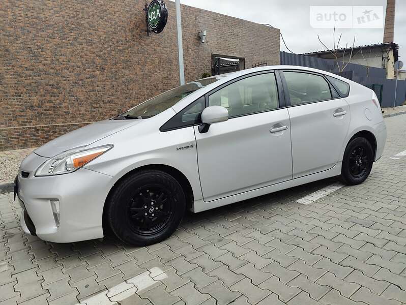 2012 toyota prius