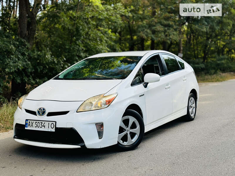 2013 toyota prius