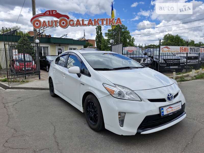 2013 toyota prius