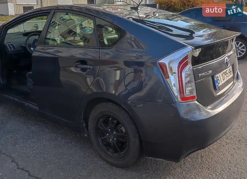 2012 toyota prius